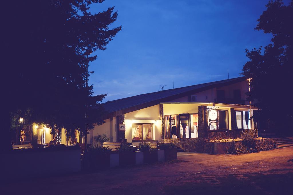 Penzion Artin Nitra Extérieur photo