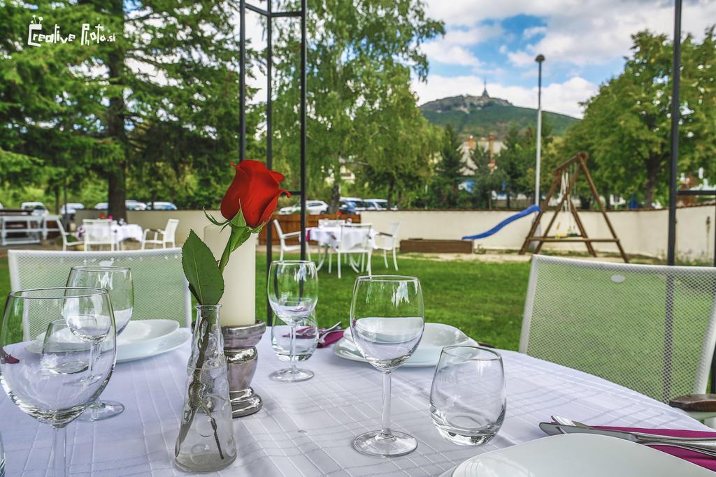 Penzion Artin Nitra Extérieur photo